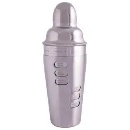 Ingredient Cocktail Shaker Closed